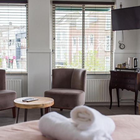 نايميخين Koffie- En Eethuis De Heerlijckheid المظهر الخارجي الصورة